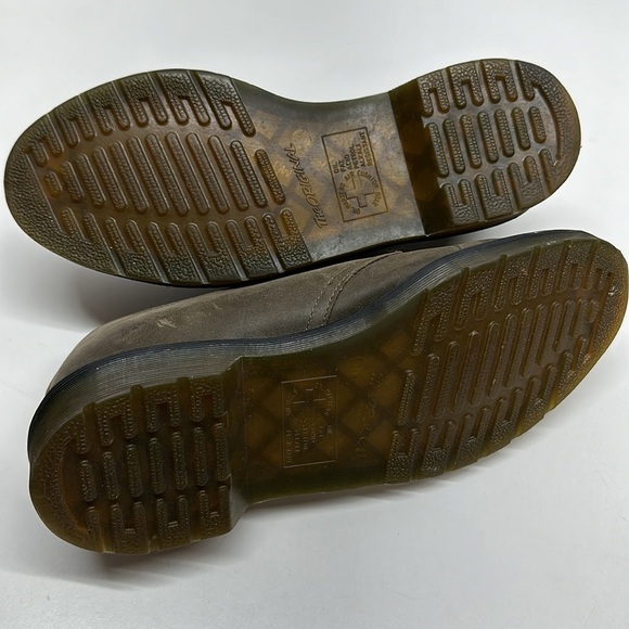 Dr Martens Docs Low Top Oxford Lace Up Shoes Sneakers Suede Gray Women's Size 9 - Picture 8 of 9